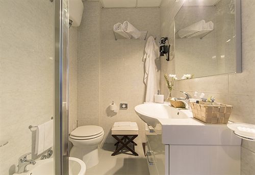 Hotel Si 3*